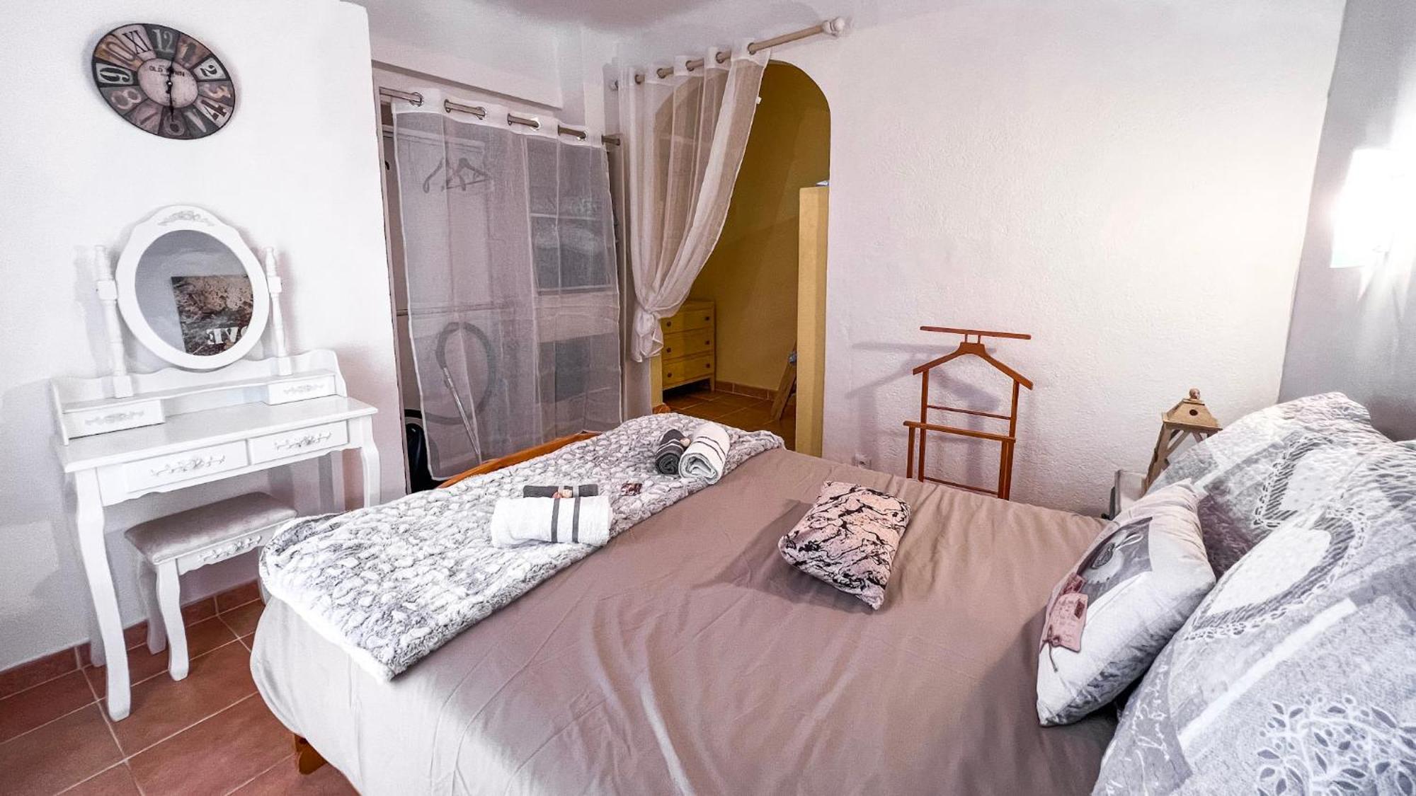 Reve D'Azur, Mazet En Bord De Mer, Parking, Piscine Partagee, Terrasse Bbq & Draps Inclus La Nartelle, 1 Salon, 1 Chambre, 1 Cuisine , 1 Sdb Sainte-Maxime Eksteriør billede