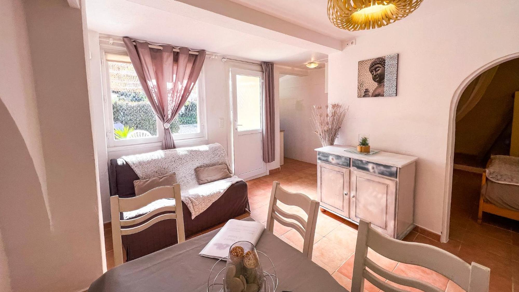 Reve D'Azur, Mazet En Bord De Mer, Parking, Piscine Partagee, Terrasse Bbq & Draps Inclus La Nartelle, 1 Salon, 1 Chambre, 1 Cuisine , 1 Sdb Sainte-Maxime Eksteriør billede