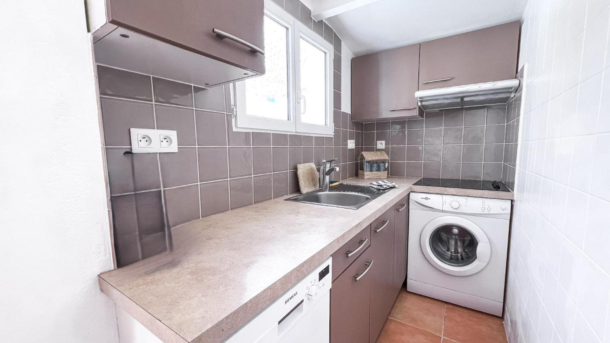 Reve D'Azur, Mazet En Bord De Mer, Parking, Piscine Partagee, Terrasse Bbq & Draps Inclus La Nartelle, 1 Salon, 1 Chambre, 1 Cuisine , 1 Sdb Sainte-Maxime Eksteriør billede