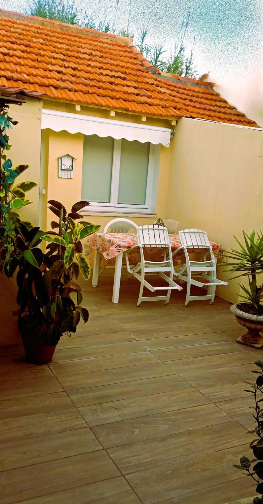 Reve D'Azur, Mazet En Bord De Mer, Parking, Piscine Partagee, Terrasse Bbq & Draps Inclus La Nartelle, 1 Salon, 1 Chambre, 1 Cuisine , 1 Sdb Sainte-Maxime Eksteriør billede